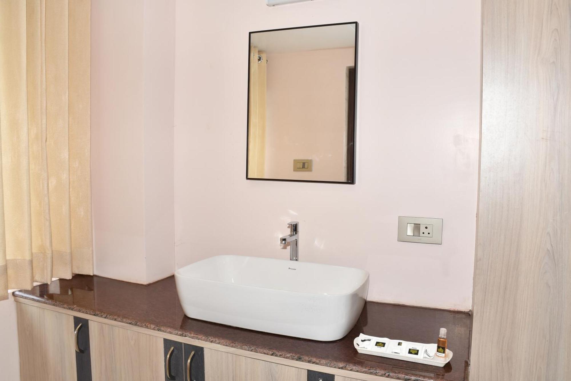 Gb Residency Hotel Rámanáthapuram Kültér fotó
